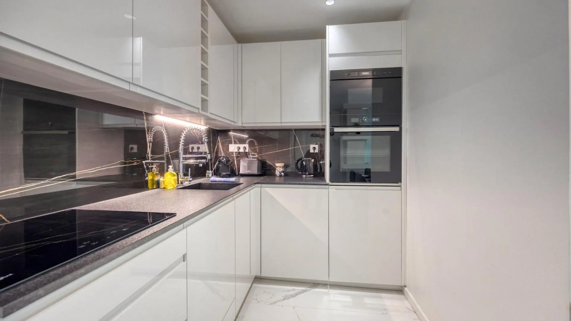 The Royal King - Caserne De Bonne / Centre-Ville Grenoble Apartment